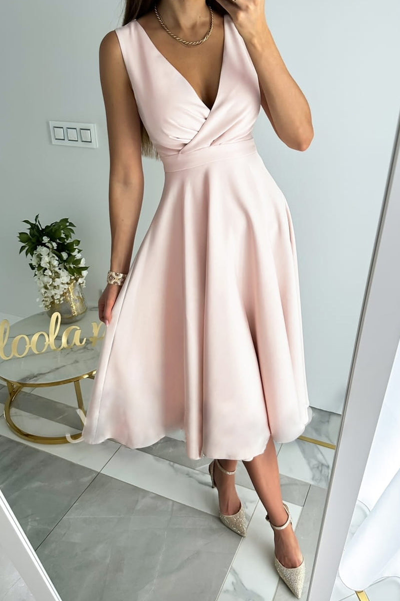 Sweet Elegant Solid Fold V Neck Sleeveless Dress Dresses